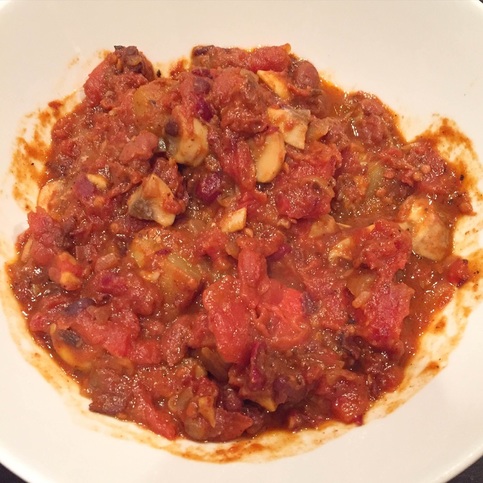Anthony's Quick and Easy Vegan Chili | www.thealiconklin.com