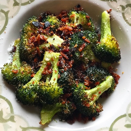 Pecorino Roasted Broccoli with Bacon and Olive Oil | www.thealiconklin.com