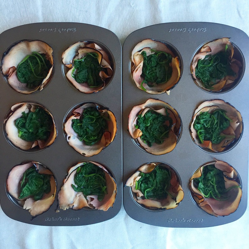 Ham and Spinach Egg Cups | www.thealiconklin.com
